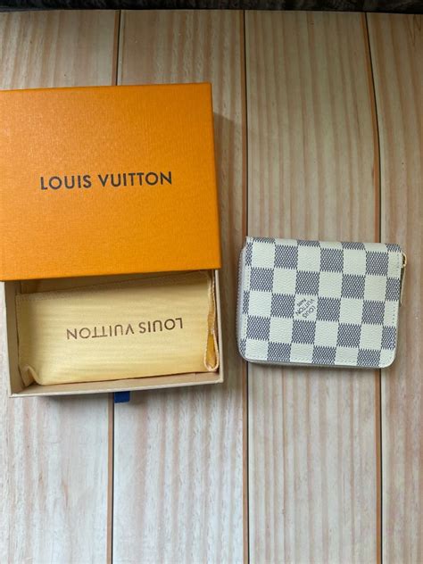 womens checkerboard louis vuitton wallet|louis vuitton graphite wallet.